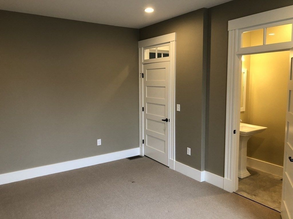Bathroom, Empty room, Interior, Recessed Lighting