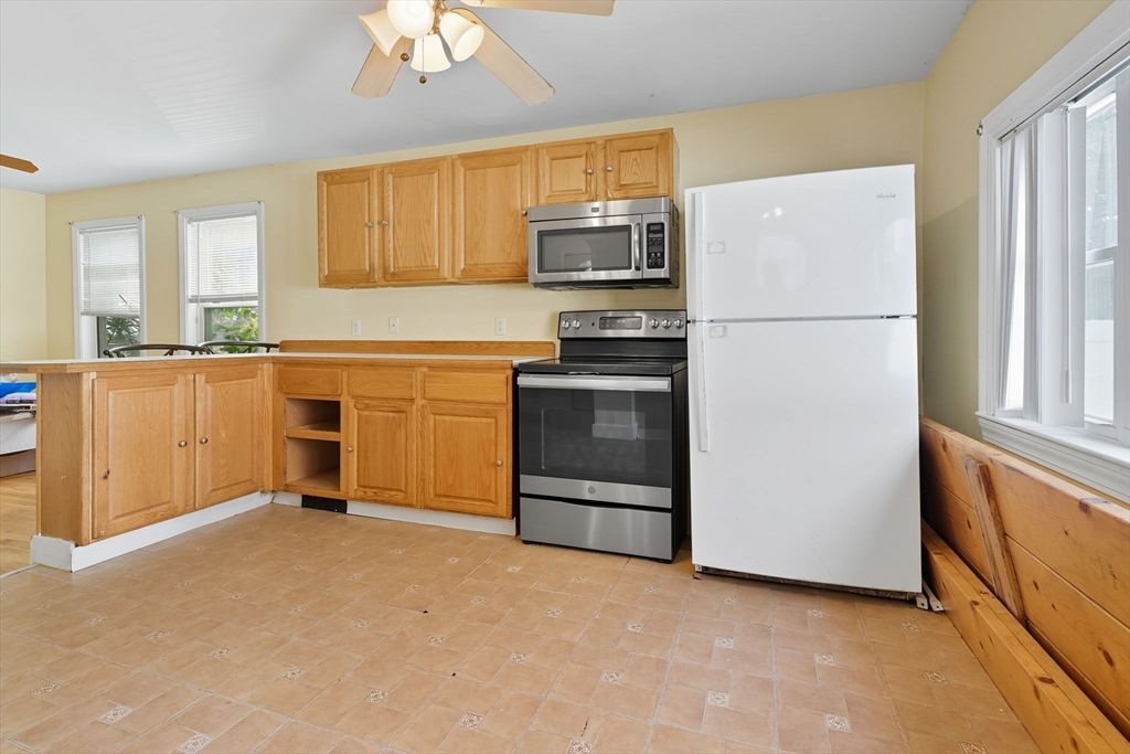 Interior, Kitchen, Stainless Steel Appliances