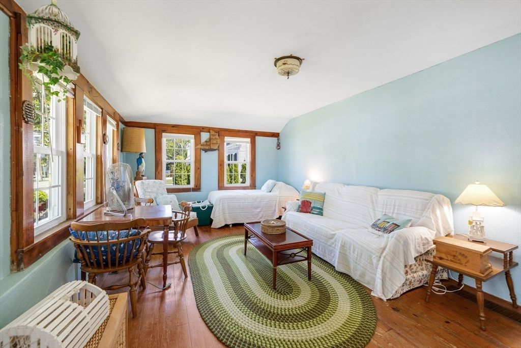 Dining room, Interior, Living room, Wood Texture Flooring