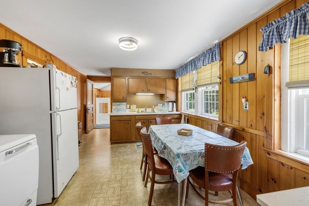 Dining room, Interior, Kitchen, Wooden Walls