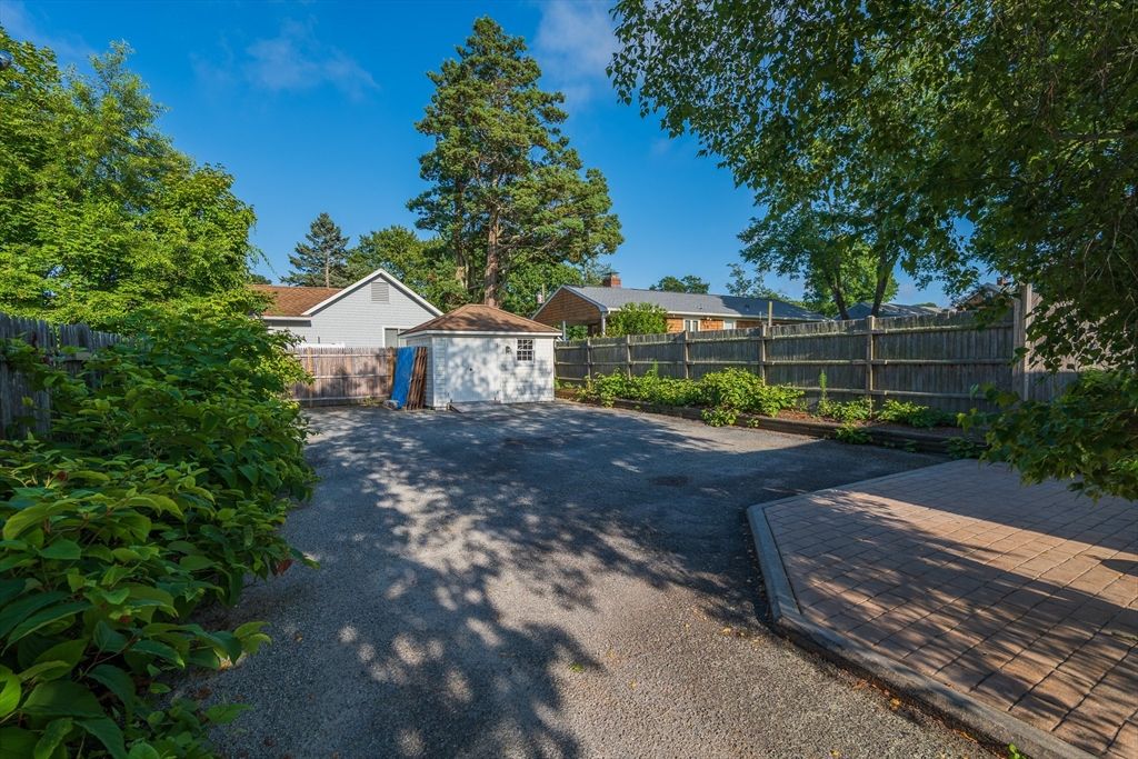 Backyard, Detached Garage, Exterior