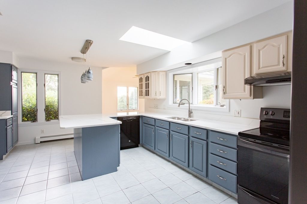 Interior, Kitchen, Pendant Lights