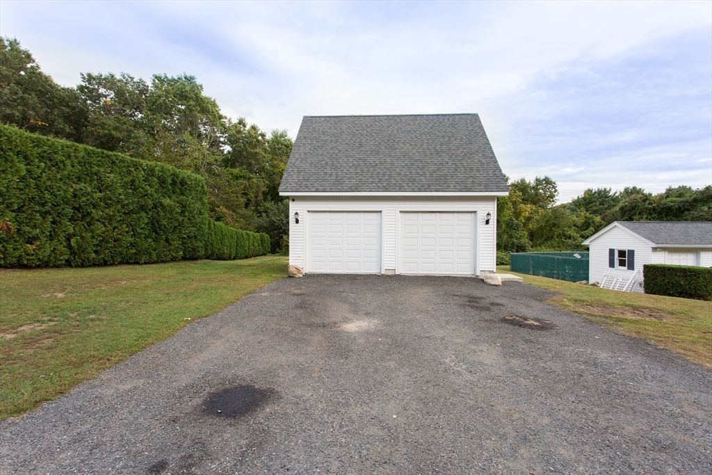Backyard, Detached Garage, Exterior