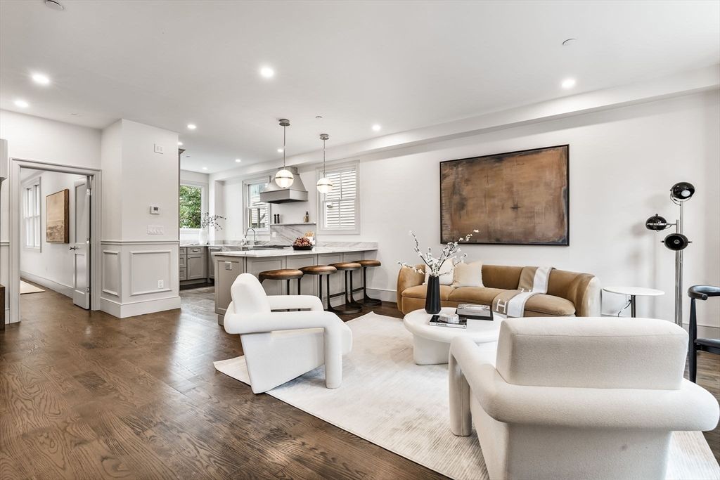 Interior, Kitchen, Living room, Pendant Lights, Recessed Lighting, Wood Texture Flooring