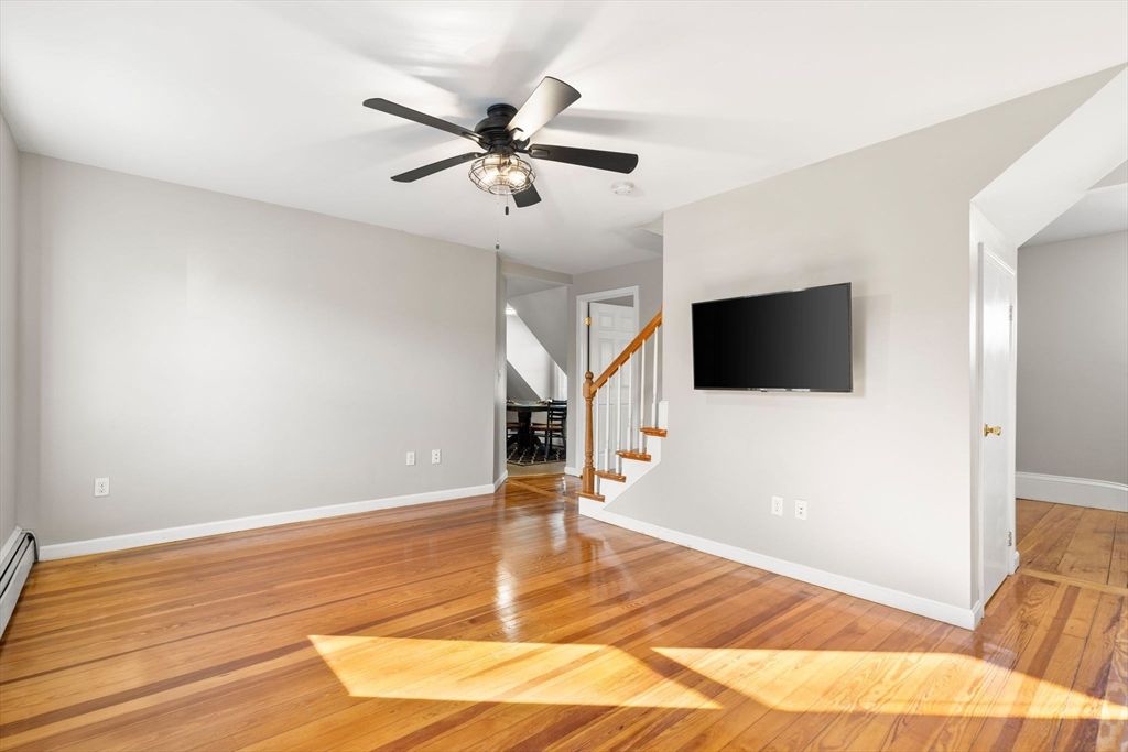 Empty room, Interior, Wood Texture Flooring