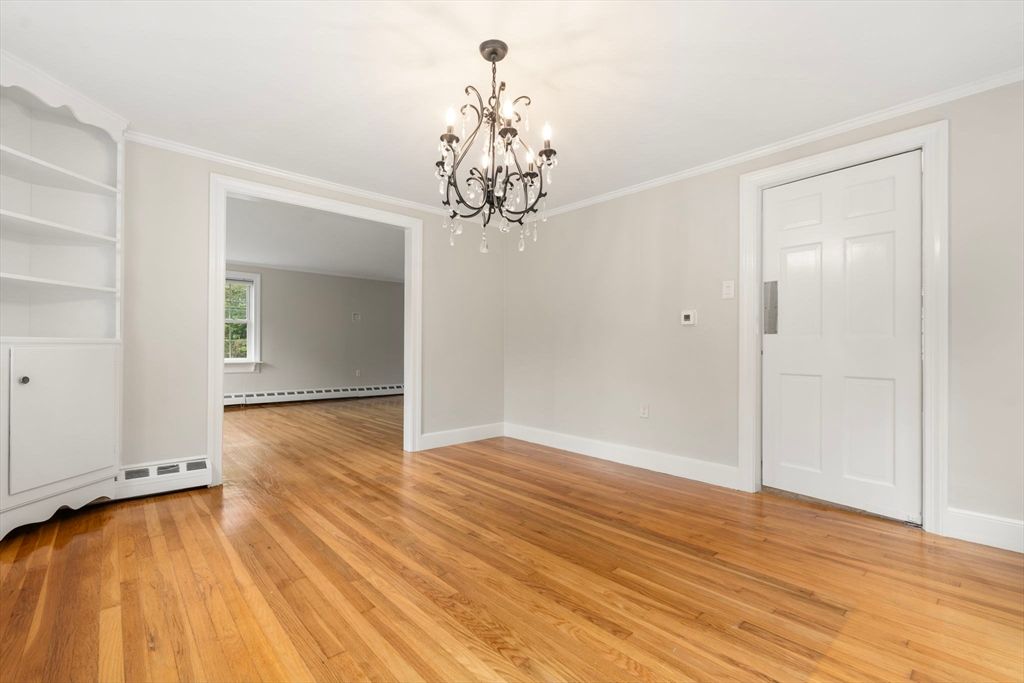 Chandelier, Empty room, Interior, Wood Texture Flooring