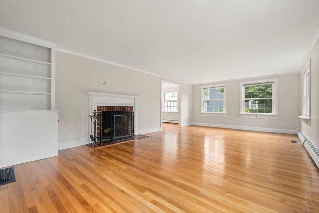 Empty room, Fireplace, Interior, Wood Texture Flooring