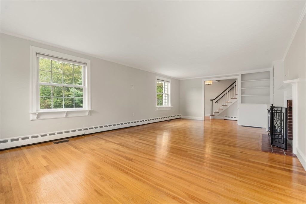 Empty room, Fireplace, Interior, Wood Texture Flooring