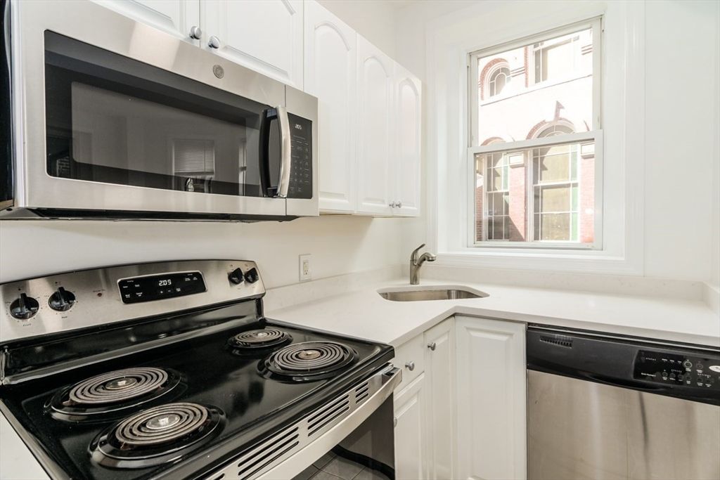 Interior, Kitchen, Stainless Steel Appliances