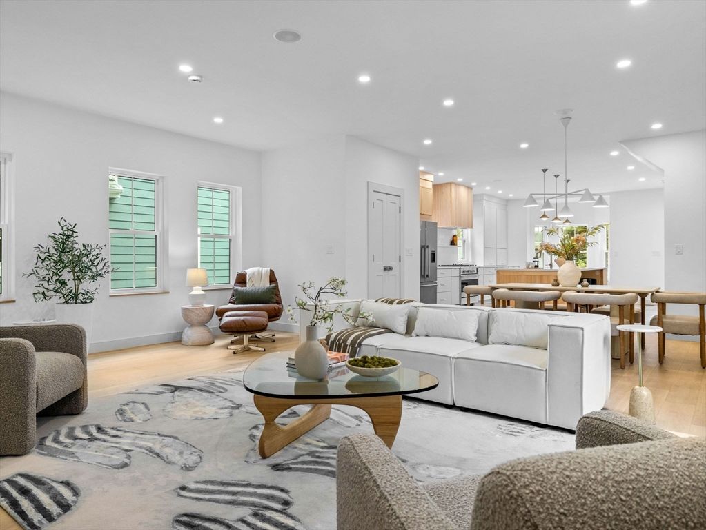 Dining room, Interior, Kitchen, Living room, Pendant Lights, Recessed Lighting, Wood Texture Flooring