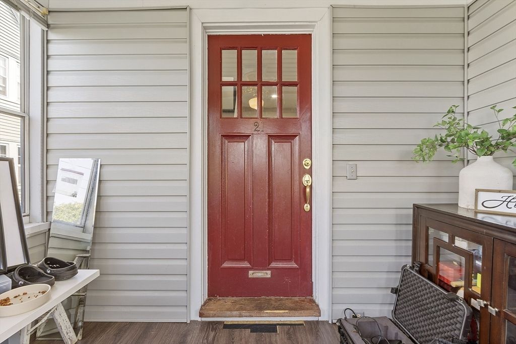 Exterior, Wood Texture Flooring
