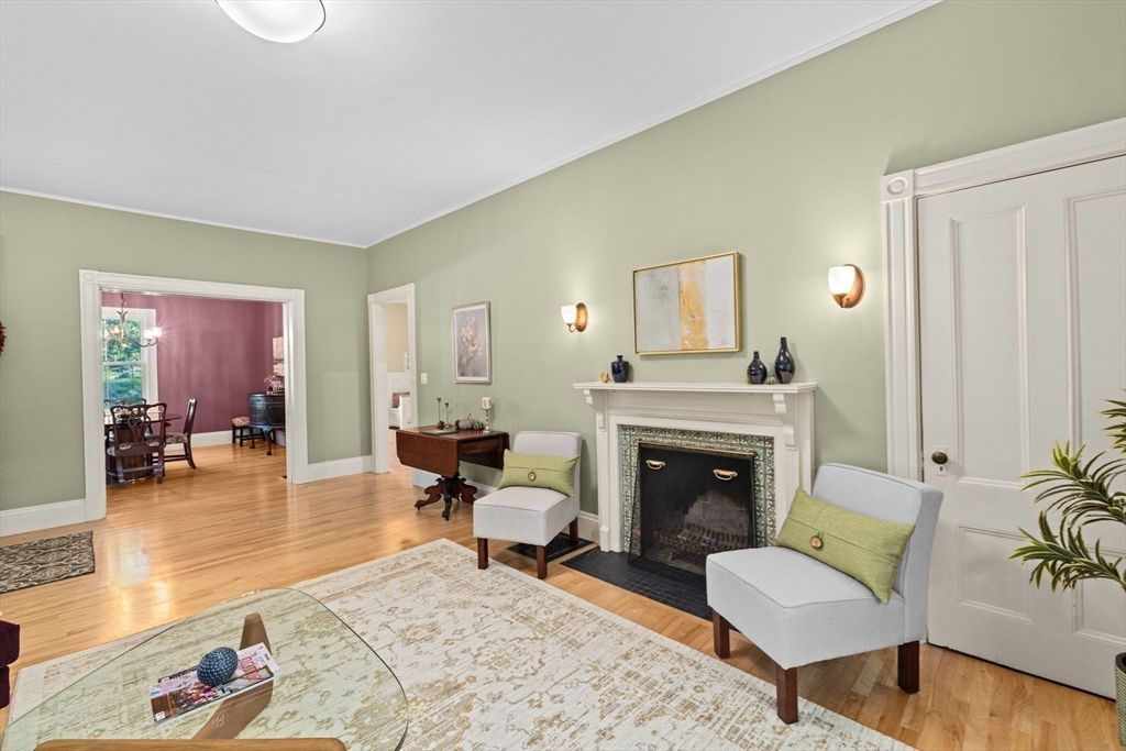 Dining room, Fireplace, Interior, Wood Texture Flooring