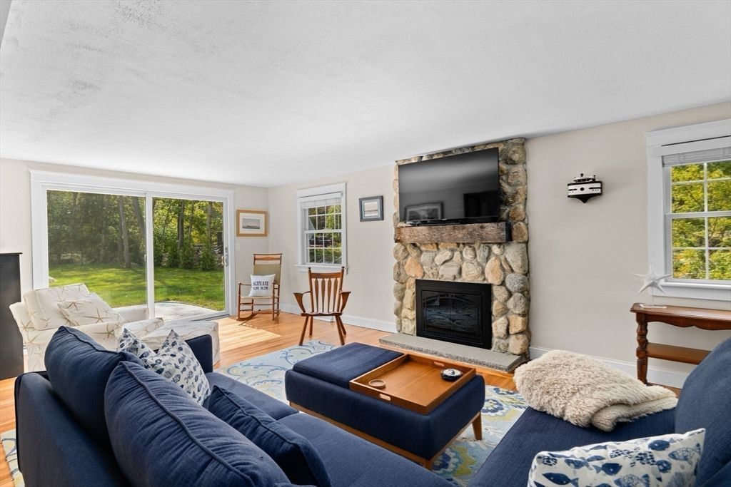 Fireplace, Interior, Living room, Wood Texture Flooring