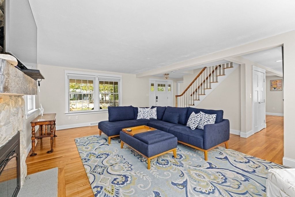 Interior, Living room, Wood Texture Flooring