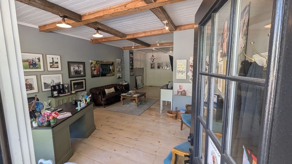 Interior, Living room, Wooden Beams, Wood Texture Flooring