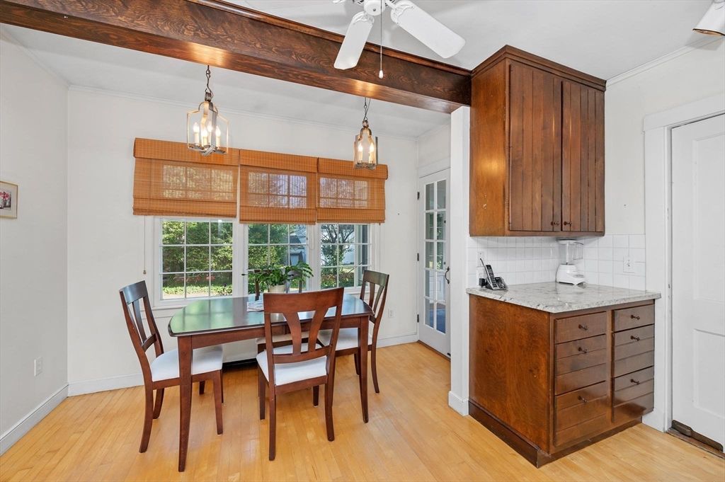 Dining room, Interior, Pendant Lights, Wood Texture Flooring
