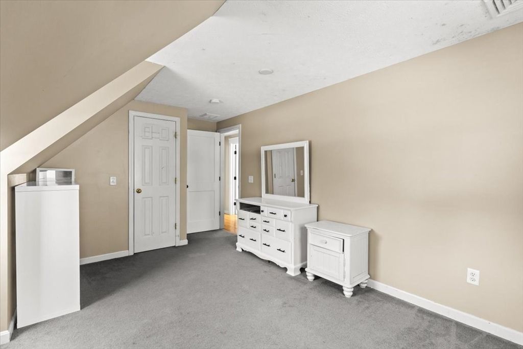 Empty room, Interior, Washer