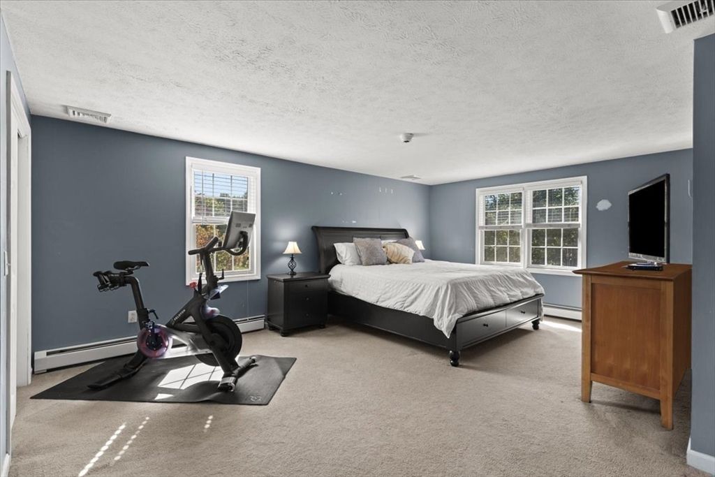 Bedroom, Fitness Equipment, Interior