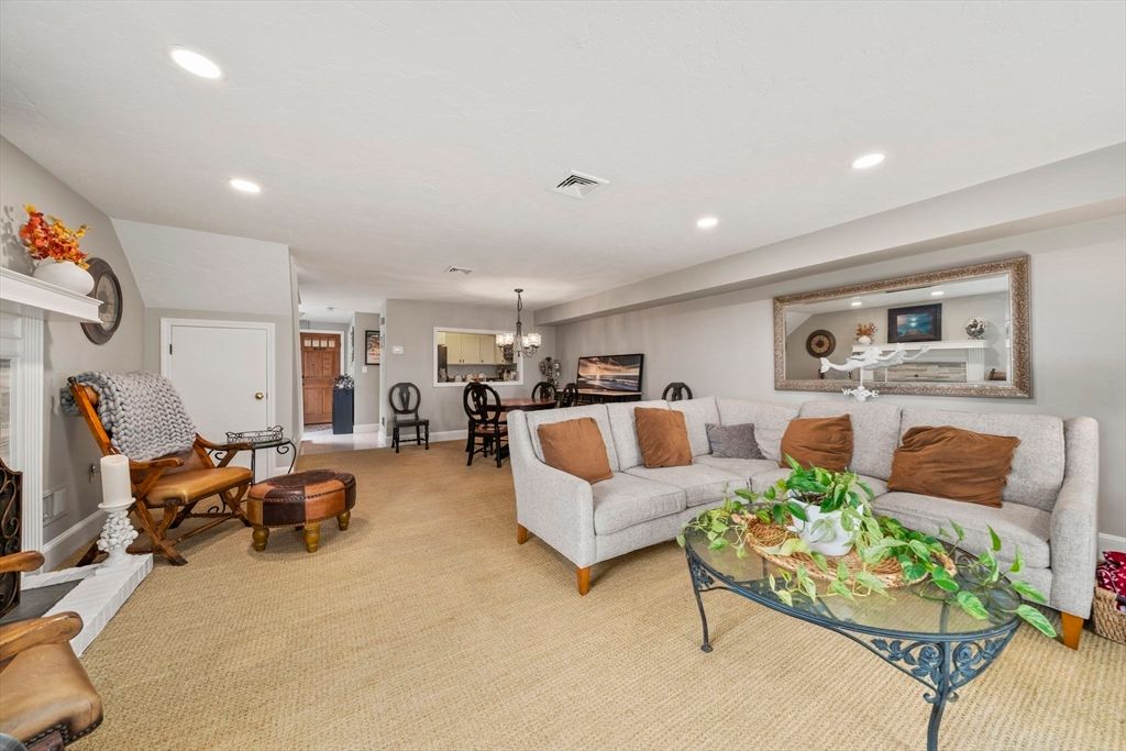 Chandelier, Dining room, Fireplace, Interior, Living room, Recessed Lighting