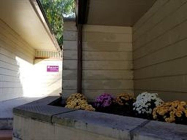 Exterior, Hot Tub