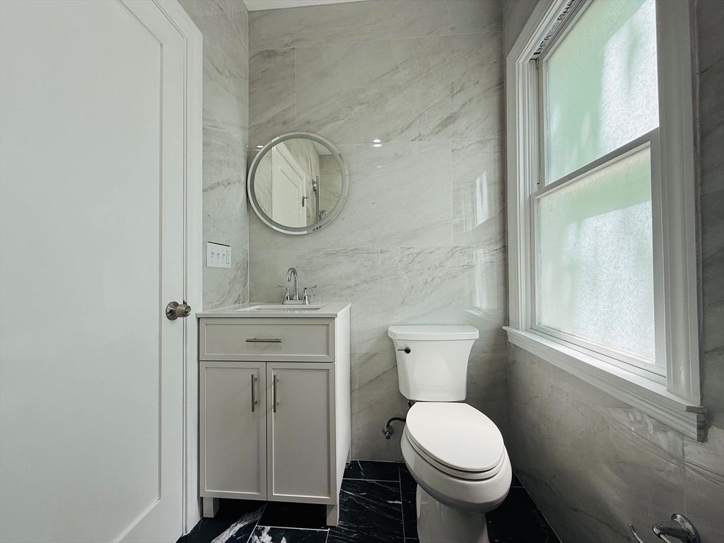 Bathroom, Interior, Marble, Marble Walls