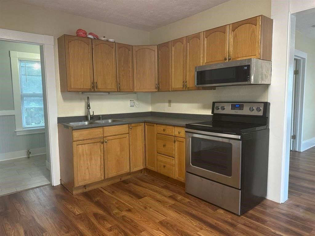 Interior, Kitchen, Wood Texture Flooring