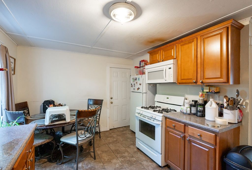 Dining room, Interior, Kitchen