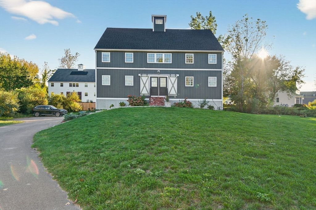 Attached, Backyard, Exterior, Facade, Georgian