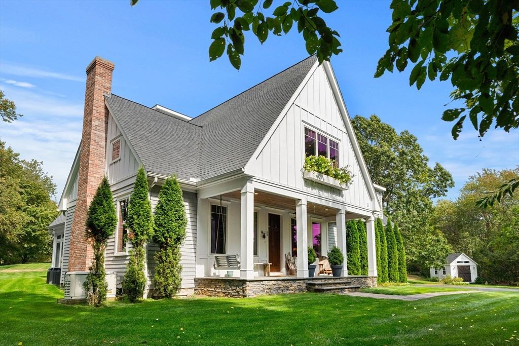 Backyard, Detached Garage, Exterior, Facade, Farmhouse