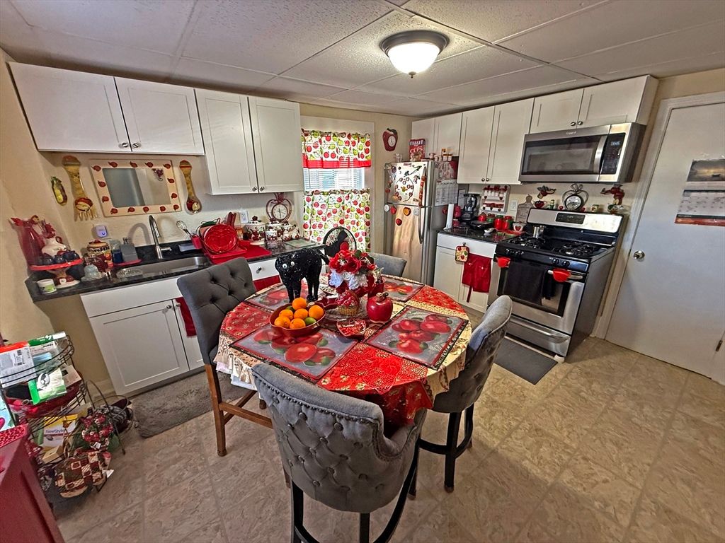 Dining room, Interior, Kitchen