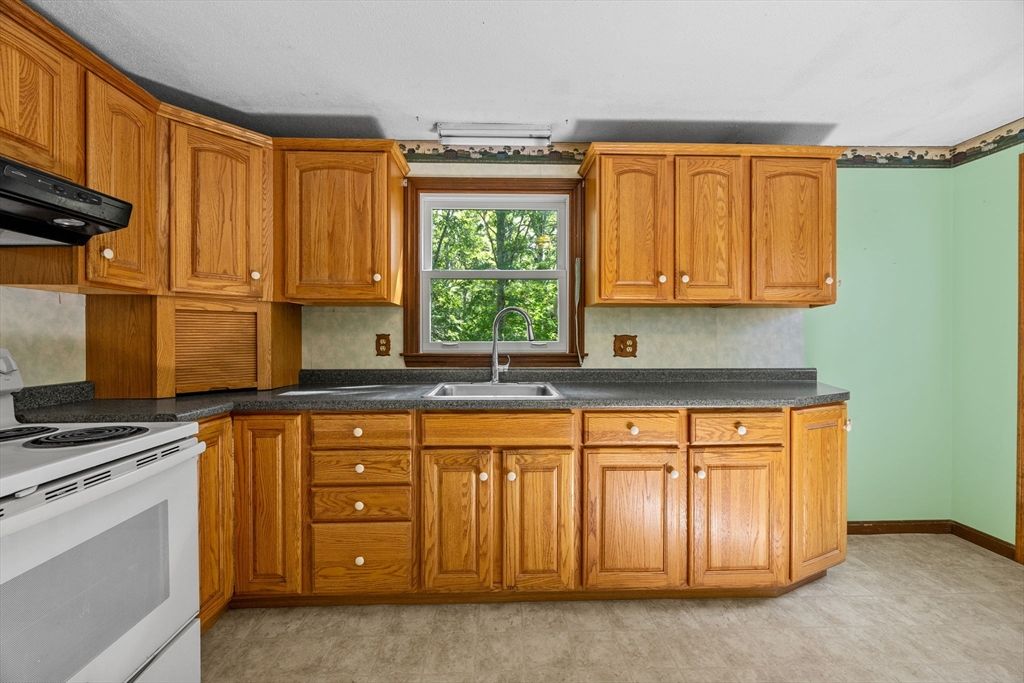 Interior, Kitchen