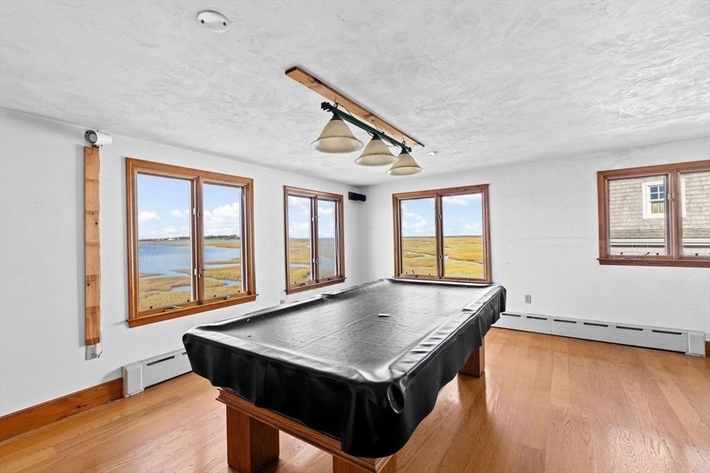 Billiard Table, Game Room, Interior, Water, Wood Texture Flooring