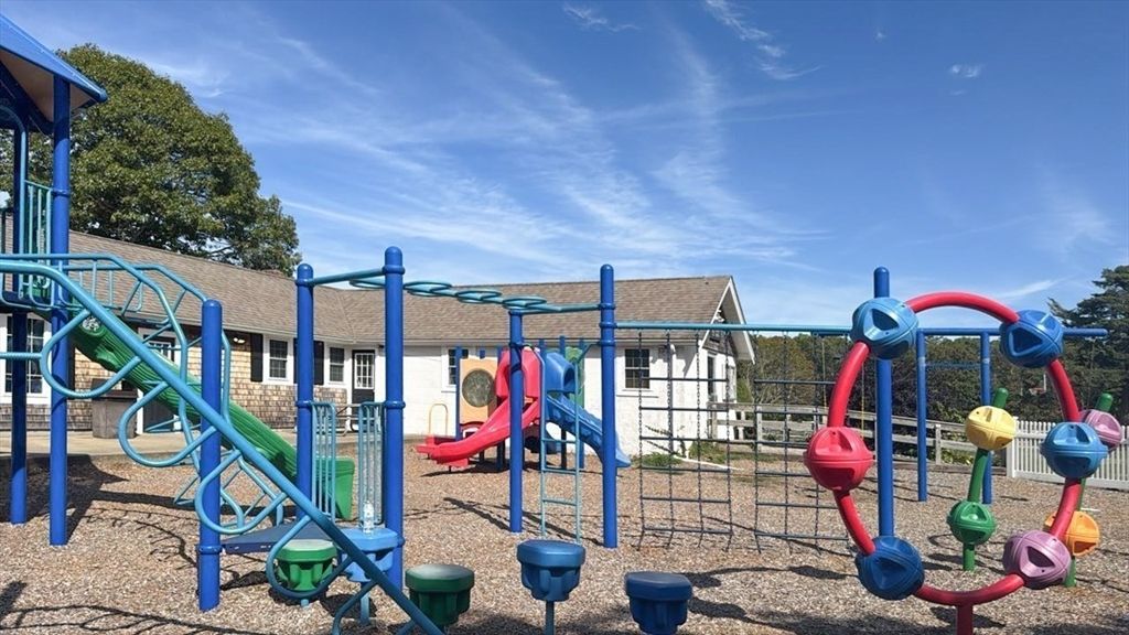 Backyard, Exterior, Playground