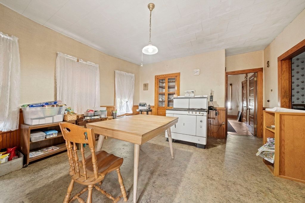 Dining room, Interior, Kitchen, Pendant Lights