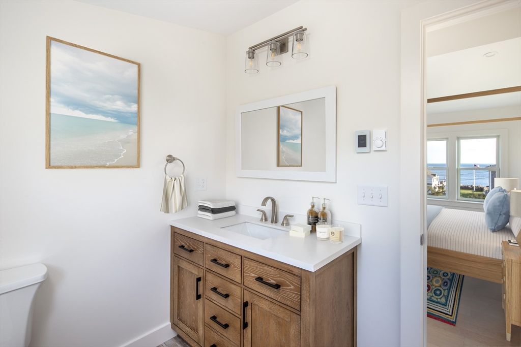 Bathroom, Bedroom, Interior, Water