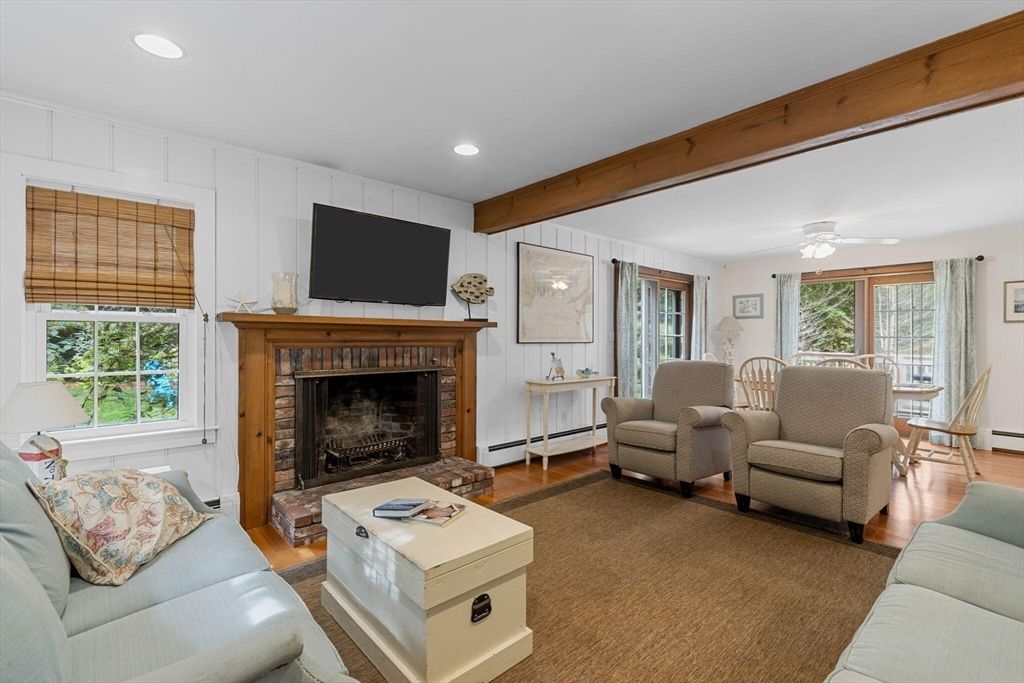 Fireplace, Interior, Living room, Recessed Lighting, Wooden Beams, Wood Texture Flooring
