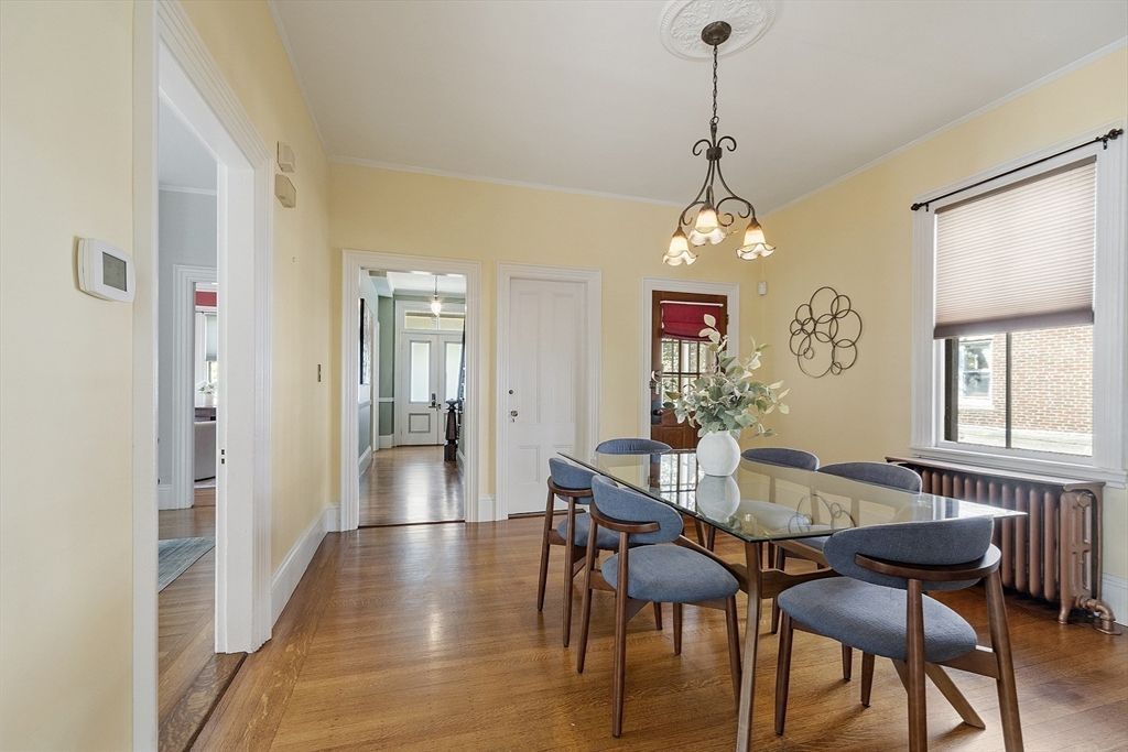 Chandelier, Dining room, Interior, Pendant Lights, Wood Texture Flooring