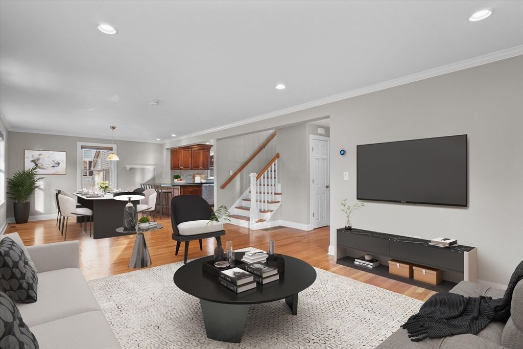 Dining room, Interior, Kitchen, Living room, Pendant Lights, Recessed Lighting, Wood Texture Flooring