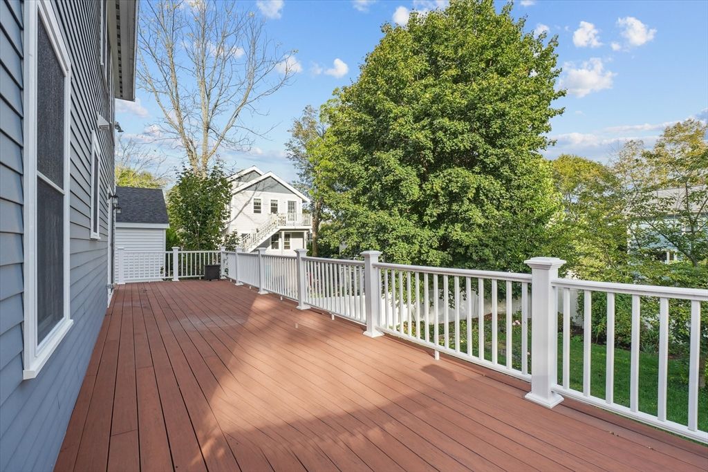 Exterior, Wood Texture Flooring