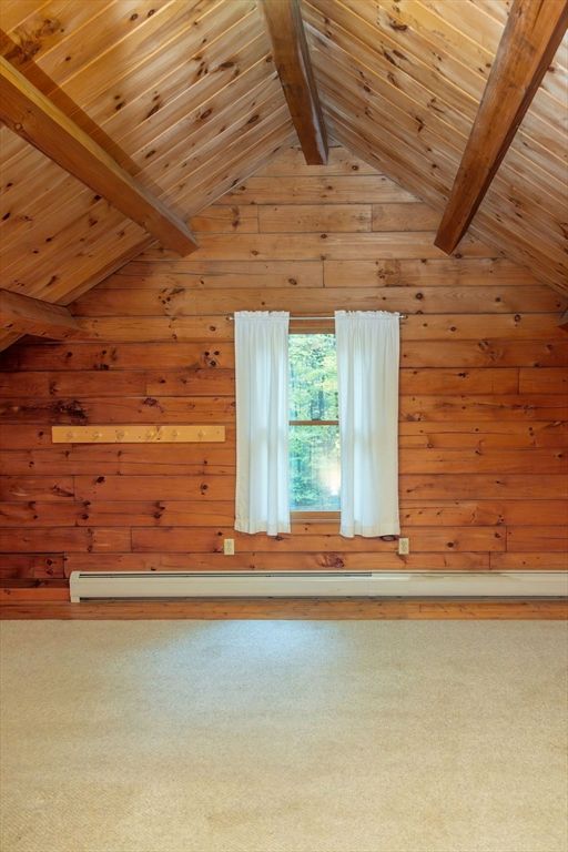 Empty room, Interior, Wooden Beams, Wooden Ceilings, Wooden Walls