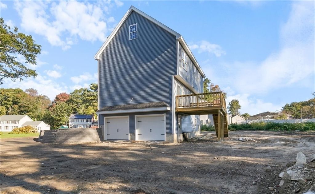 Backyard, Detached Garage, Exterior