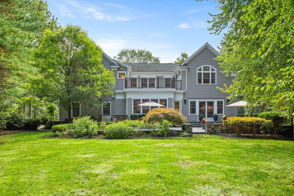 Backyard, Exterior, Facade, Farmhouse