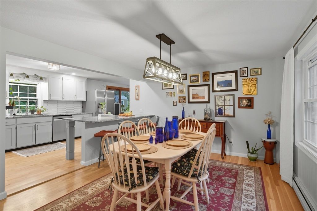 Dining room, Interior, Kitchen, Pendant Lights, Stainless Steel Appliances, Wood Texture Flooring