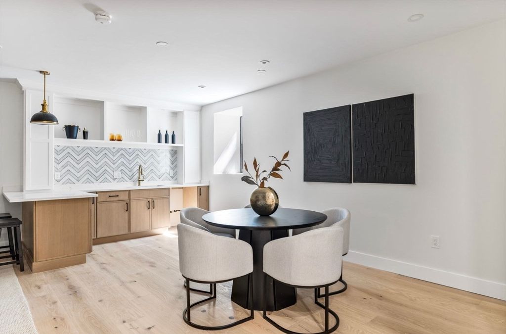 Dining room, Interior, Recessed Lighting, Wood Texture Flooring