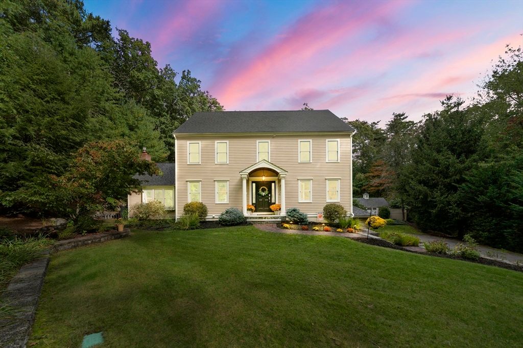 Backyard, Exterior, Facade, Georgian