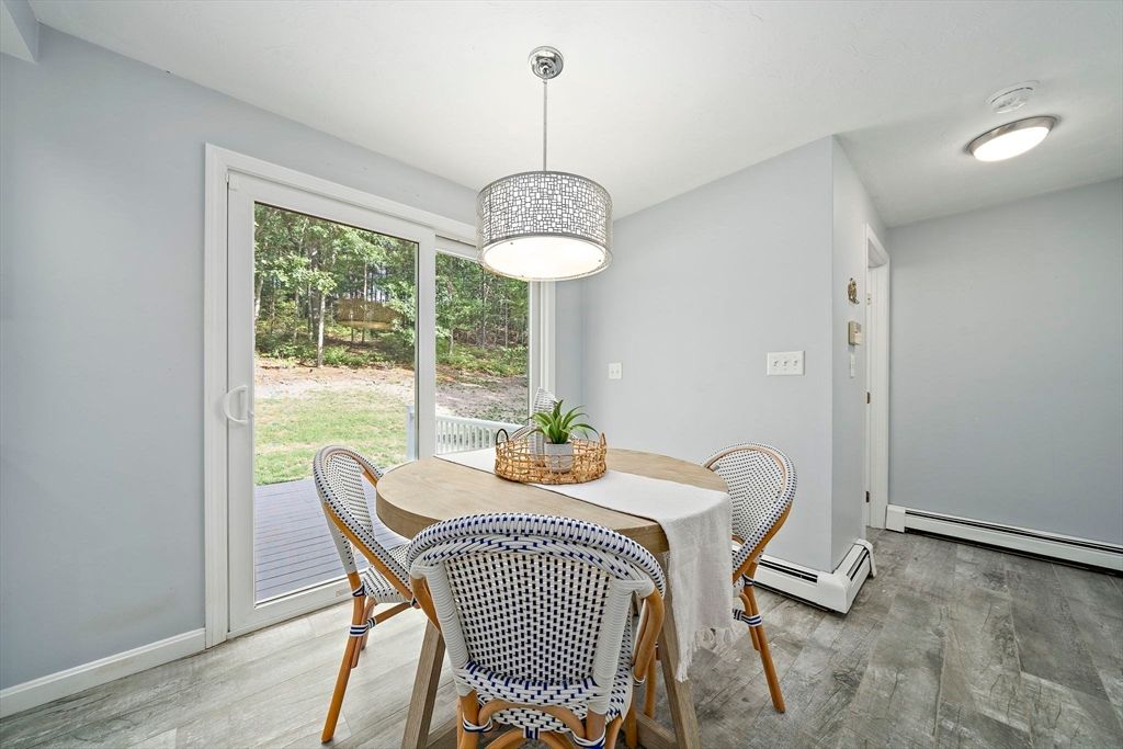 Dining room, Interior, Wood Texture Flooring