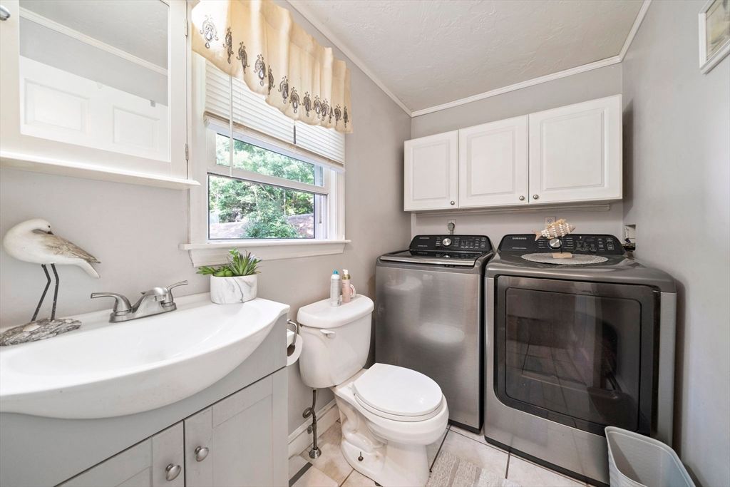 Bathroom, Interior, Washer