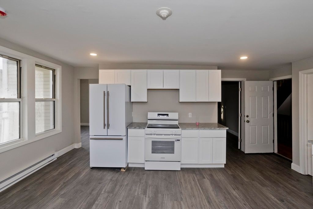 Interior, Kitchen, Recessed Lighting, Wood Texture Flooring