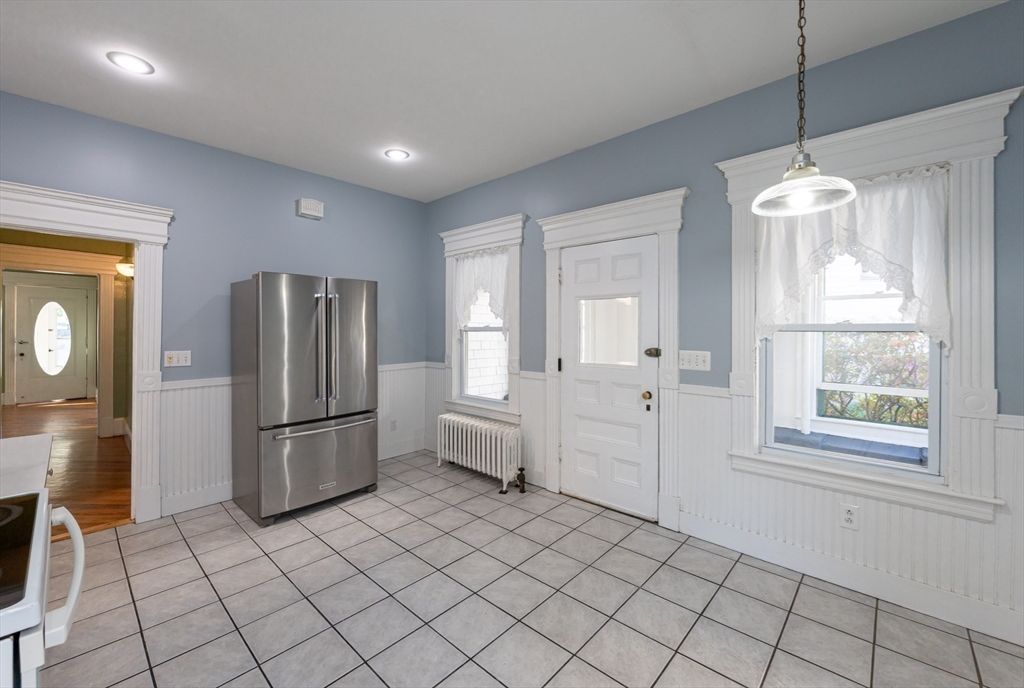 Interior, Kitchen, Pendant Lights, Recessed Lighting