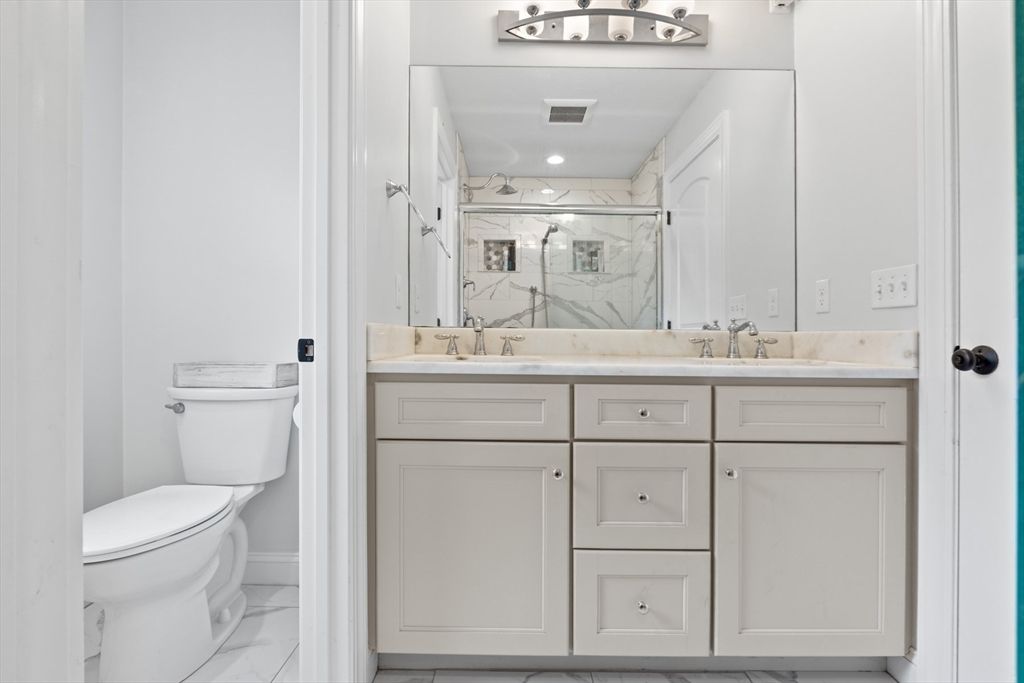 Bathroom, Dual Sink Vanities, Interior, Marble, Marble Walls